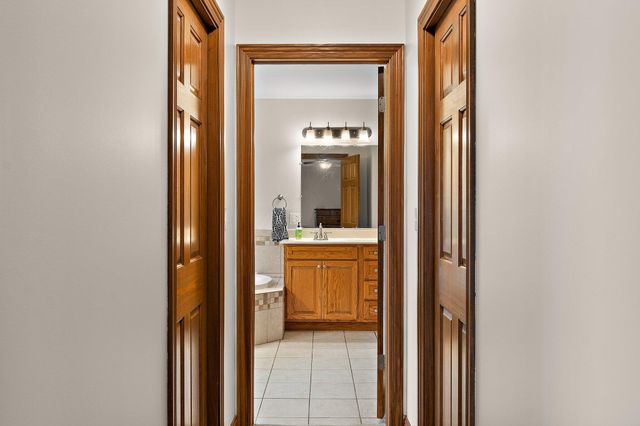 9560 W 96th Place, St. John, IN 46373