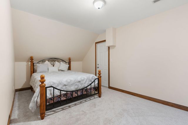 9560 W 96th Place, St. John, IN 46373