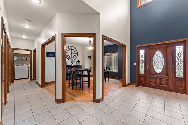 9560 W 96th Place, St. John, IN 46373