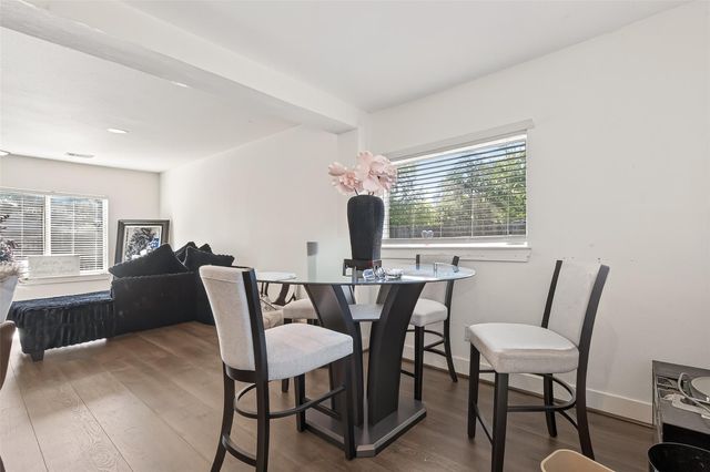 978 Saint Clair Street, Houston, TX 77088