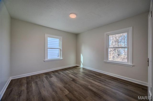 6 Cambridge Court, Lebanon, MO 65536