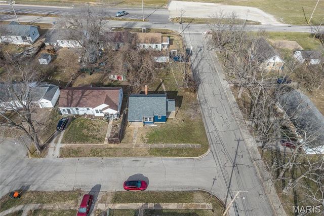 6 Cambridge Court, Lebanon, MO 65536