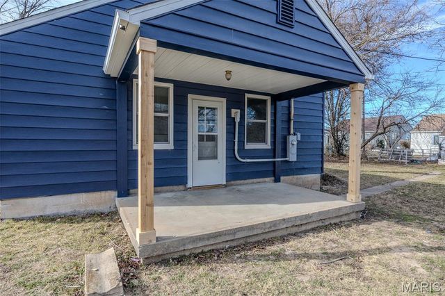 6 Cambridge Court, Lebanon, MO 65536