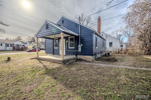 6 Cambridge Court, Lebanon, MO 65536