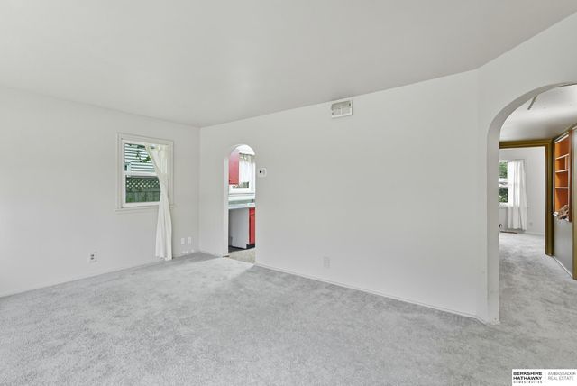 2232 Wilson Drive, Bellevue, NE 68005