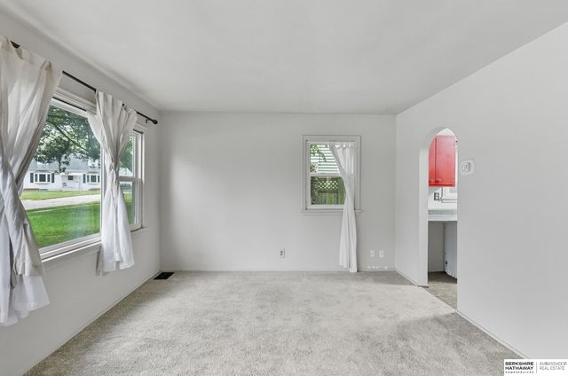 2232 Wilson Drive, Bellevue, NE 68005