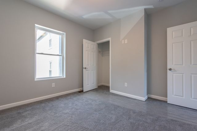 184 Avenue C -3, Woonsocket, RI 02895