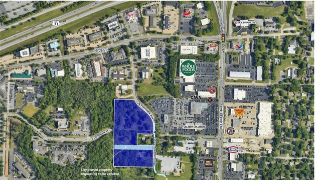N Plainview Avenue, Fayetteville, AR 72703