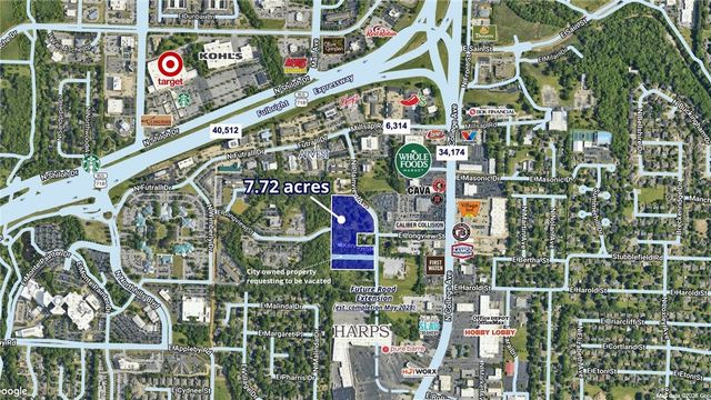 N Plainview Avenue, Fayetteville, AR 72703