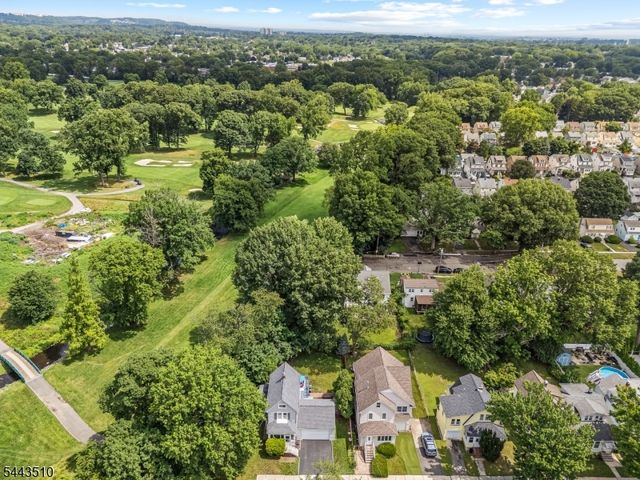 39 Union Pl, Bloomfield Twp., NJ 07003