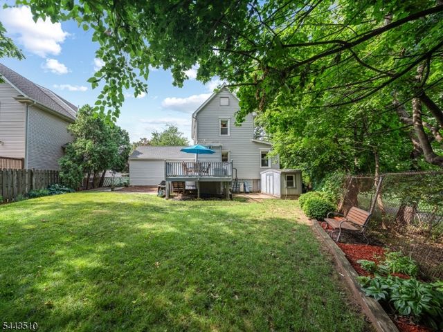 39 Union Pl, Bloomfield Twp., NJ 07003