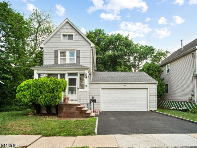 39 Union Pl, Bloomfield Twp., NJ 07003