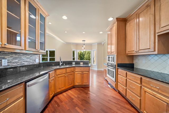 142 Windamere Terrace, Hot Springs, AR 71913