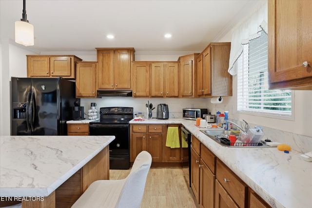 105 Cottage Drive, Ten Mile, TN 37880