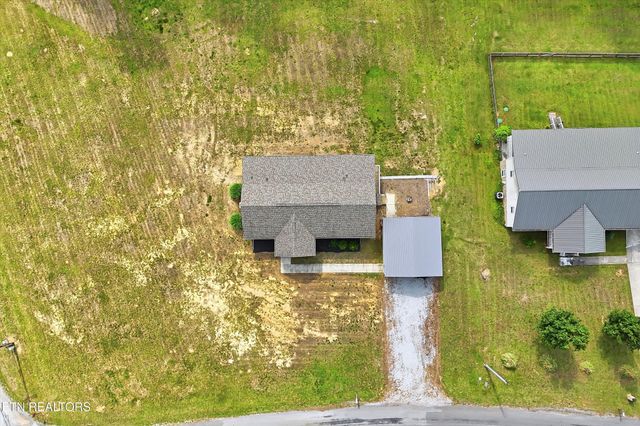 105 Cottage Drive, Ten Mile, TN 37880