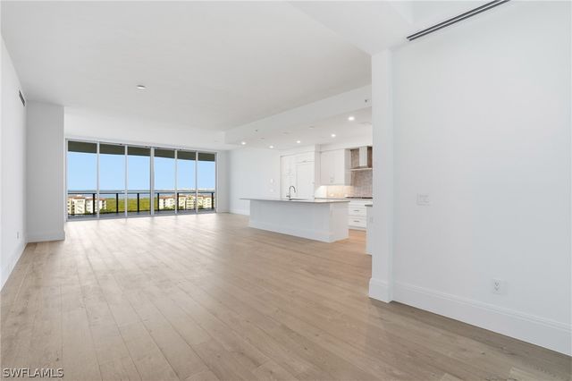 4810 Pelican Colony 1004, Bonita Springs, FL 34134