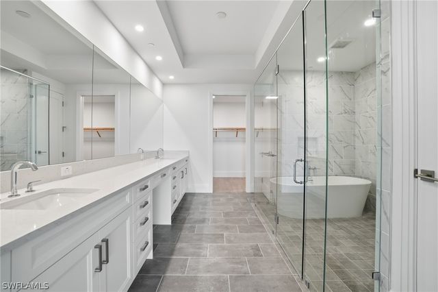 4810 Pelican Colony 1004, Bonita Springs, FL 34134