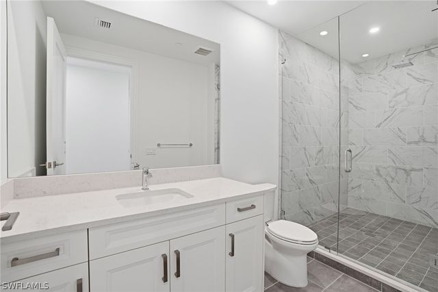 4810 Pelican Colony 1004, Bonita Springs, FL 34134