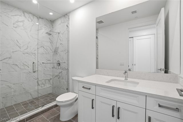 4810 Pelican Colony 1004, Bonita Springs, FL 34134