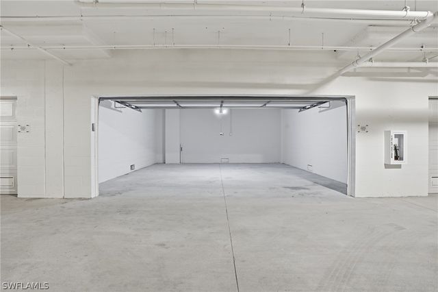 4810 Pelican Colony 1004, Bonita Springs, FL 34134