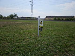 7750 Morross, Dearborn, MI 48126