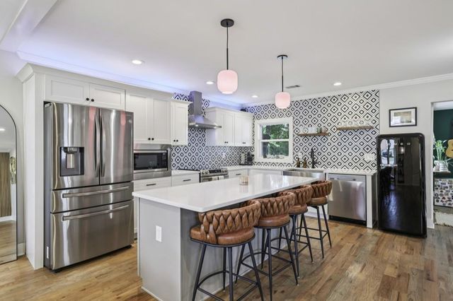 1702 Valencia Road, Decatur, GA 30032