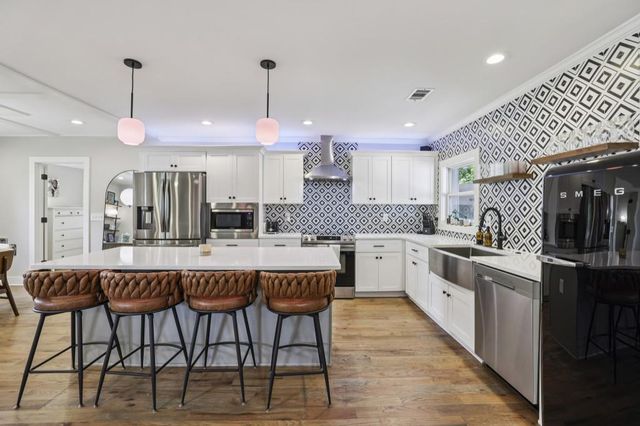1702 Valencia Road, Decatur, GA 30032
