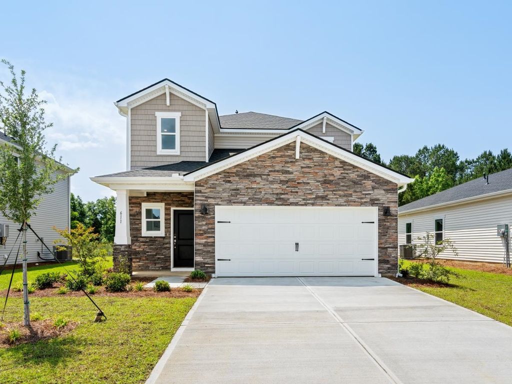 8228 Sparkle Dr., Longs, SC 29568