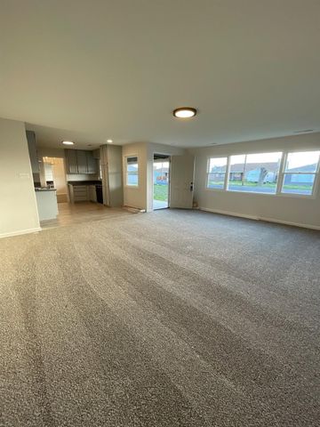 917 9th St, Turlock, CA 95380