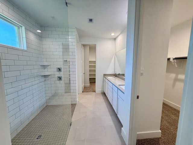 258 Springfield Terrace Court, Conroe, TX 77304