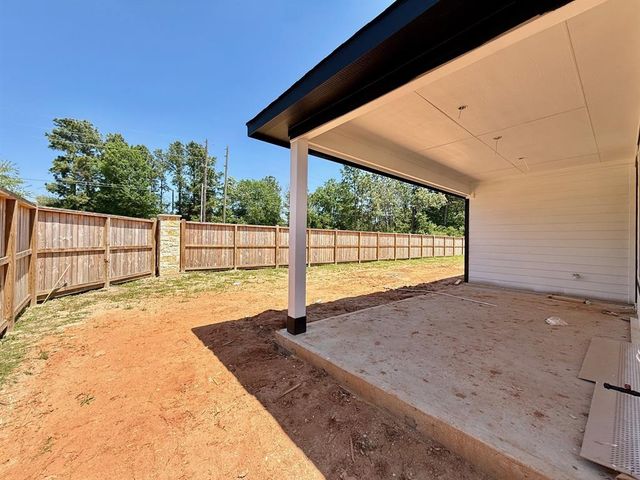 258 Springfield Terrace Court, Conroe, TX 77304
