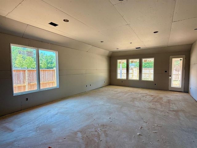 258 Springfield Terrace Court, Conroe, TX 77304
