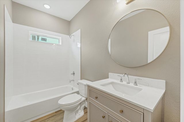 3105 N Pecan Street, Fort Worth, TX 76106