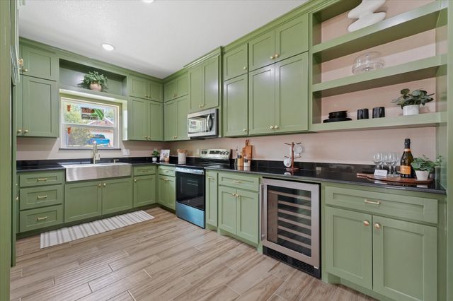 3105 N Pecan Street, Fort Worth, TX 76106