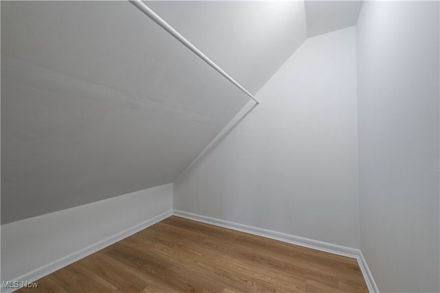 7424 Traymore Avenue, Brooklyn, OH 44144