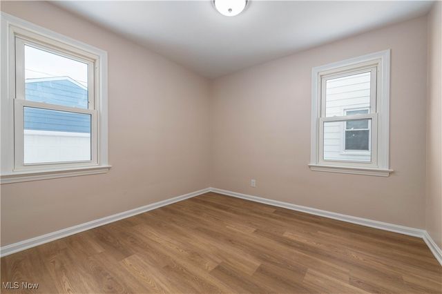 7424 Traymore Avenue, Brooklyn, OH 44144