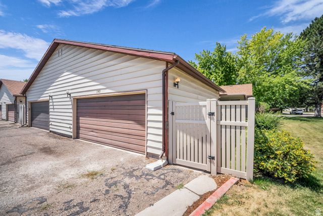 3963 S WESTWIND CT, Riverdale, UT 84405