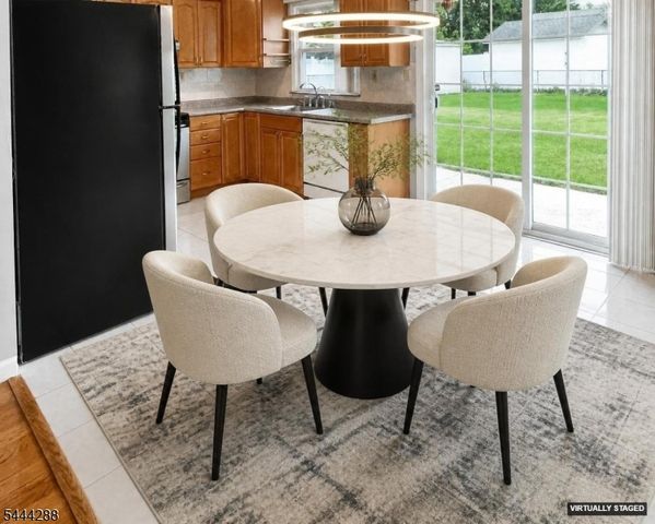 3 Forest Park Ter 3, Monroe Twp., NJ 08831