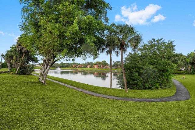 8374 Dynasty Drive, Boca Raton, FL 33433