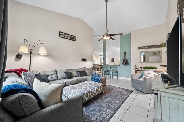 8374 Dynasty Drive, Boca Raton, FL 33433