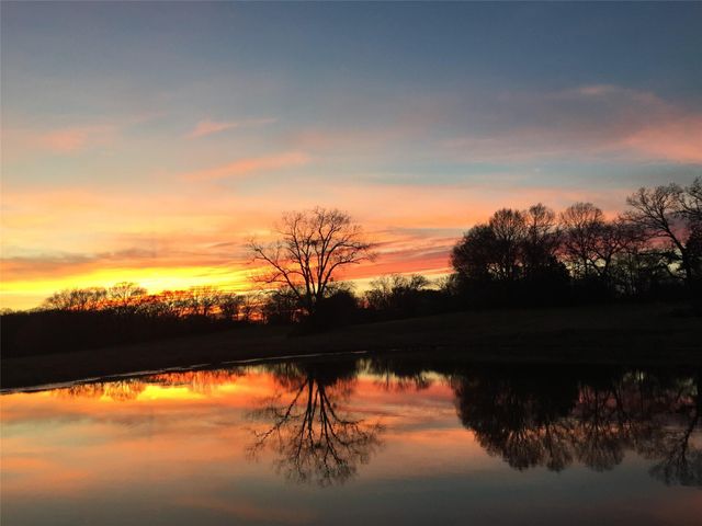 12151 State Highway 75 N, Buffalo, TX 75831