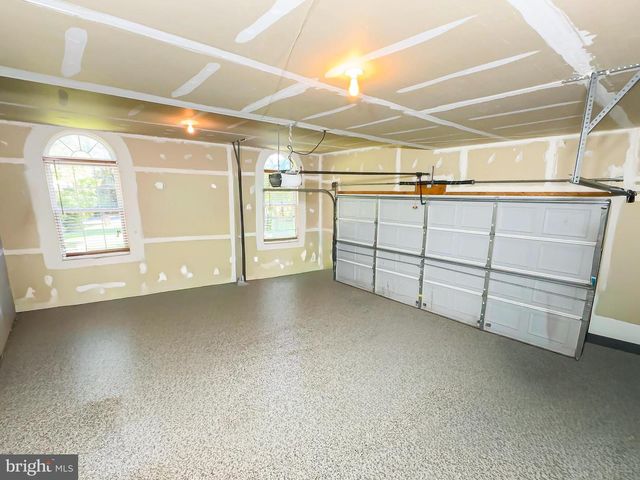 11041 N KEYS RD, Brandywine, MD 20613