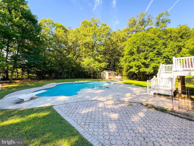 11041 N KEYS RD, Brandywine, MD 20613