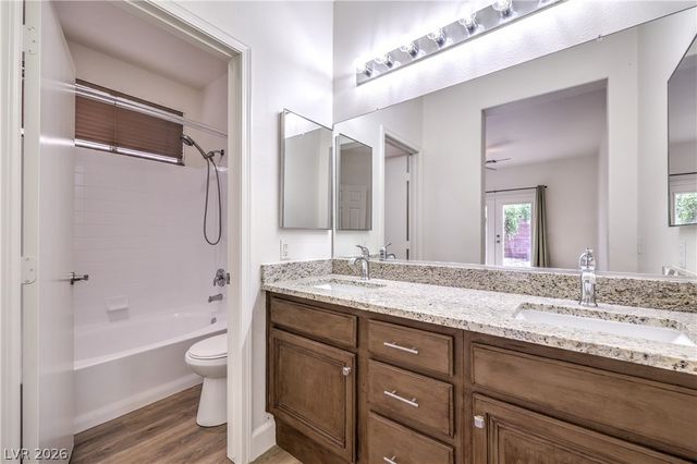 10525 Jeremy Pointe Avenue, Las Vegas, NV 89144