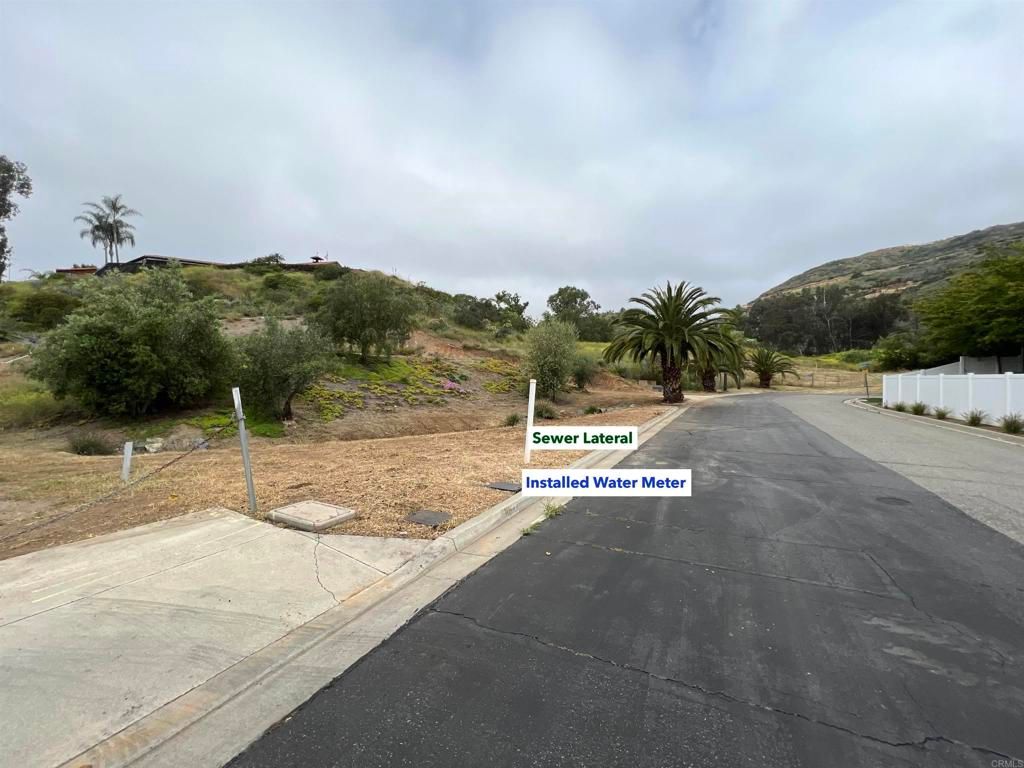 132 Luzeiro Drive, Vista, CA 92084 — photo 4