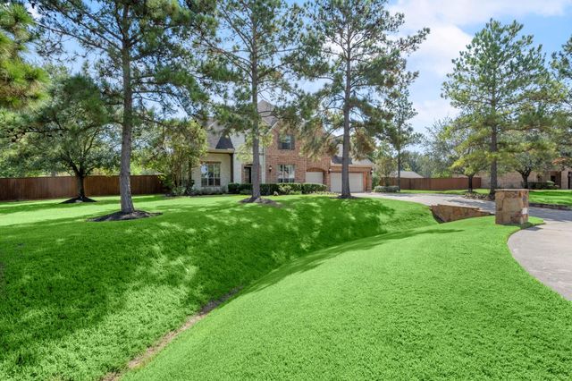 7 Compton Manor Drive, Spring, TX 77379