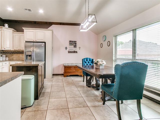 488 NE 21st Street, Newcastle, OK 73065