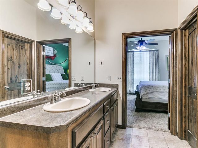 488 NE 21st Street, Newcastle, OK 73065