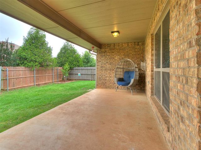 488 NE 21st Street, Newcastle, OK 73065