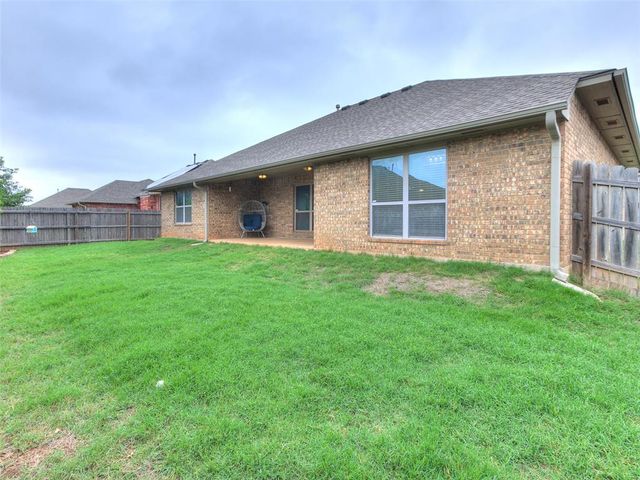 488 NE 21st Street, Newcastle, OK 73065